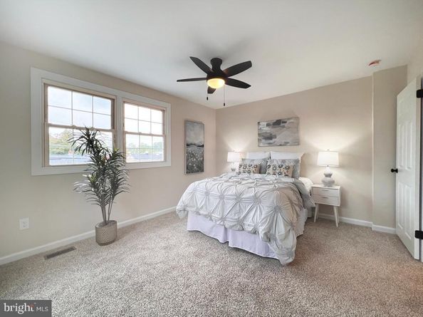 2869 Windsor Drive, Bensalem PA 19020