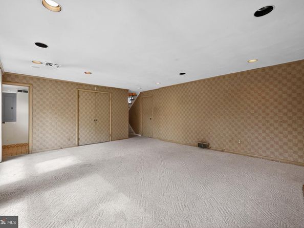 1861 Lippincott Road, Huntingdon Valley PA 19006
