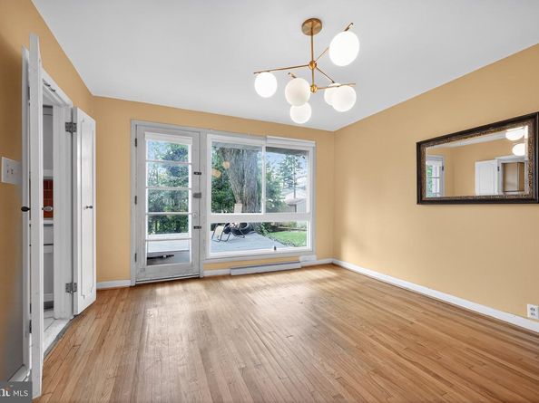 1861 Lippincott Road, Huntingdon Valley PA 19006