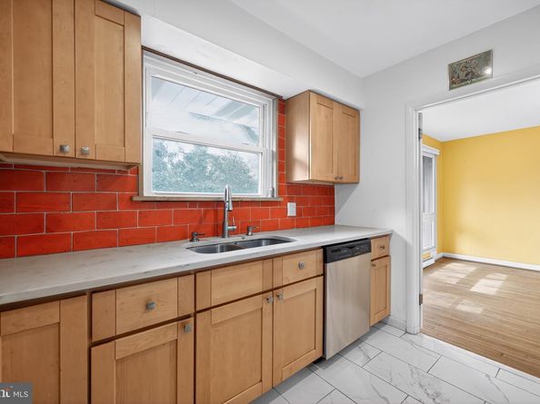 1861 Lippincott Road, Huntingdon Valley PA 19006