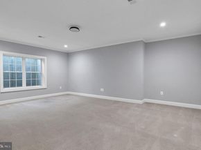 1800 Gilson Street, Falls Church VA 22043
