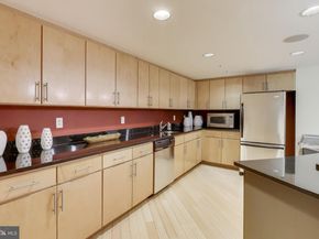 915 E Street NW 414, Washington DC 20004
