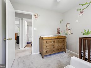 8561 Dellway Lane, Vienna VA 22180