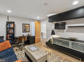2200 Arch 1214, Philadelphia PA 19103