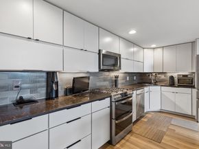 2200 Arch 1214, Philadelphia PA 19103
