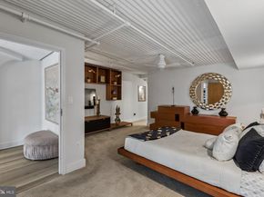 2200 Arch 1214, Philadelphia PA 19103