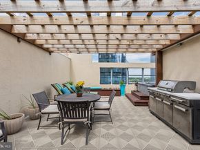 2200 Arch 1214, Philadelphia PA 19103