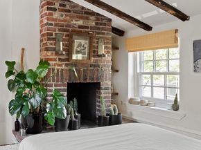 142 Carpenter Street, Philadelphia PA 19147
