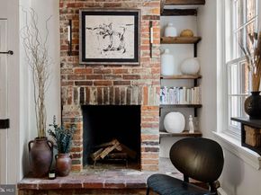 142 Carpenter Street, Philadelphia PA 19147