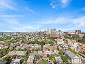 210 Locust Street 25E, Philadelphia PA 19106