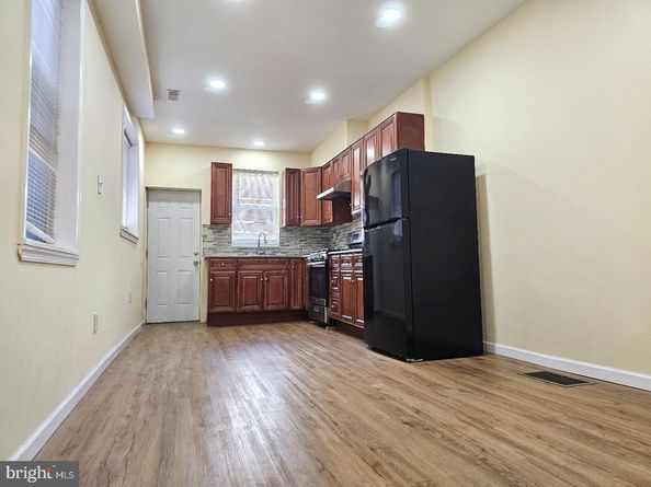 1914 S 23rd Street, Philadelphia PA 19145