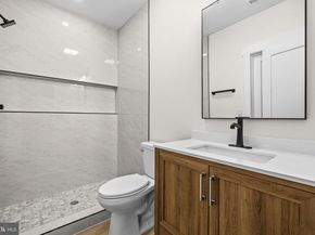 1905 N Taylor Street, Arlington VA 22207