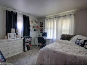 18 Plumtree Road, Levittown PA 19056