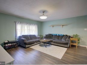 18 Plumtree Road, Levittown PA 19056