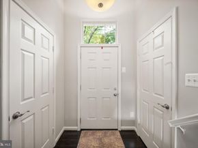2807 Roesh Way, Vienna VA 22181