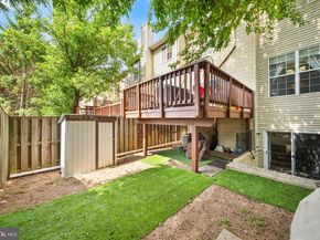2807 Roesh Way, Vienna VA 22181