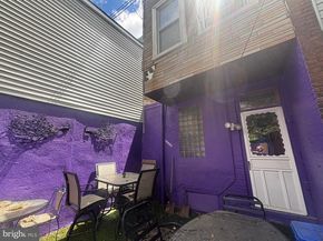 2503 W Oakdale Street W, Philadelphia PA 19132
