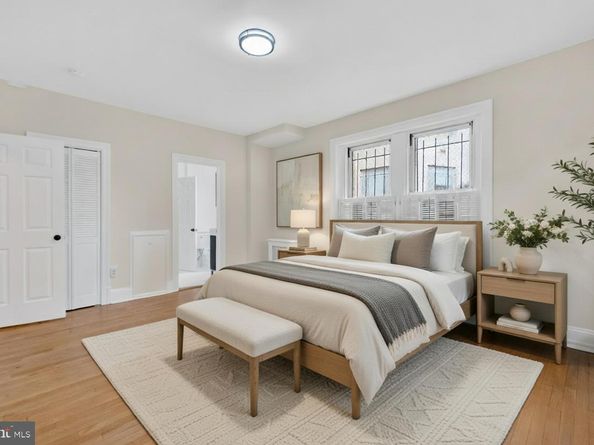1954 Columbia Road NW 110, Washington DC 20009
