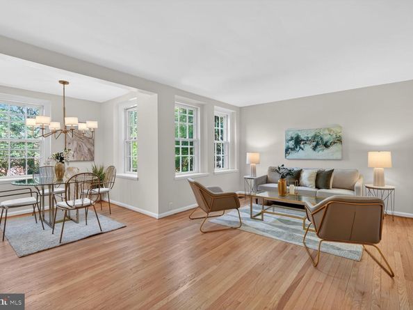 3621 39TH Street NW B320, Washington DC 20016