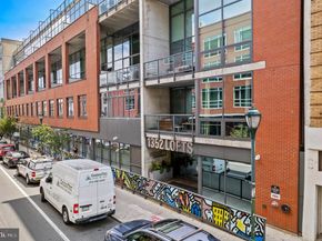 1352 South Street 214, Philadelphia PA 19147
