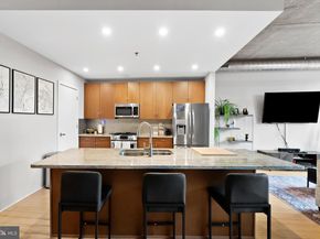 1352 South Street 214, Philadelphia PA 19147