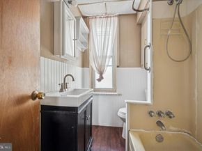 7146 Edmund Street, Philadelphia PA 19135