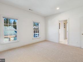 26 Sandalfoot Court, Potomac MD 20854