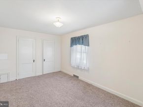 478 Aurania Street, Philadelphia PA 19128