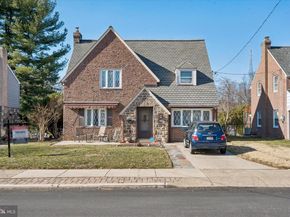 478 Aurania Street, Philadelphia PA 19128