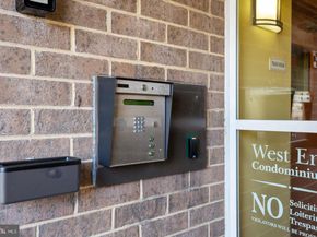 75 S Reynolds Street 108, Alexandria VA 22304