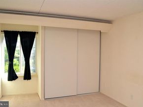 75 S Reynolds Street 108, Alexandria VA 22304