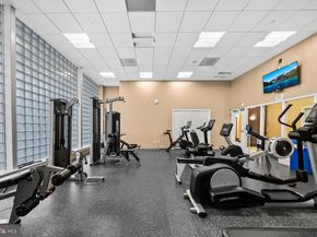 1020 N Highland Street 907, Arlington VA 22201