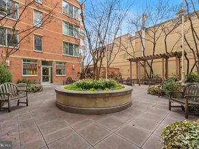 1020 N Highland Street 907, Arlington VA 22201
