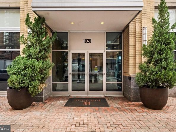 1020 N Highland Street 907, Arlington VA 22201