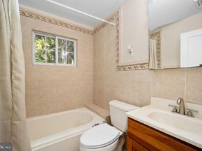 209 Bryn Mawr, Bala Cynwyd PA 19004