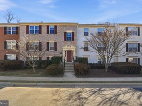 7725 Inversham Drive 144, Falls Church VA 22042
