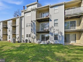 7725 Inversham Drive 144, Falls Church VA 22042