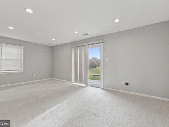 1049 Margate Court, Sterling VA 20164