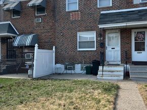 5822 Oakland Street, Philadelphia PA 19149