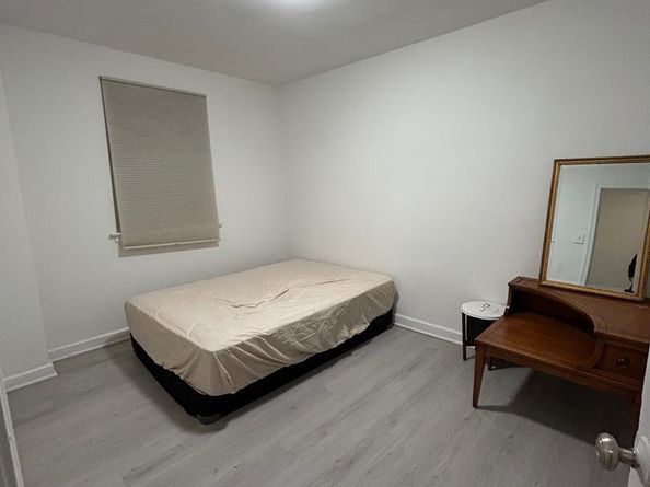 5822 Oakland Street, Philadelphia PA 19149