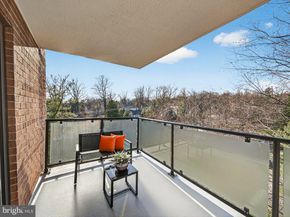 4201 Cathedral Avenue NW 905W, Washington DC 20016