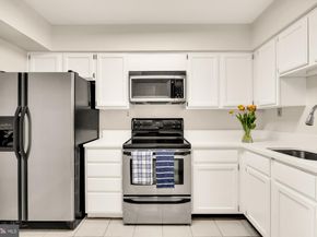 3117 Patrick Henry Drive 430, Falls Church VA 22044
