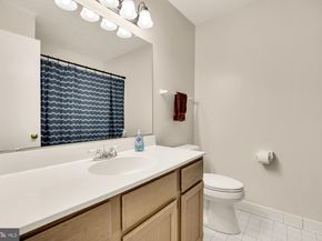 3117 Patrick Henry Drive 430, Falls Church VA 22044