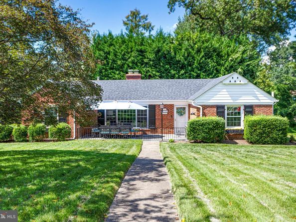 7100 Western Avenue, Chevy Chase MD 20815