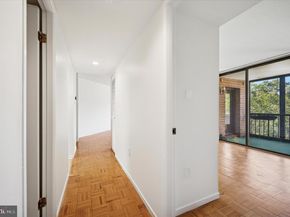 19 Rock Hill Road 7D, Bala Cynwyd PA 19004