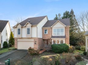 3402 Walnut Hill Court, Falls Church VA 22042