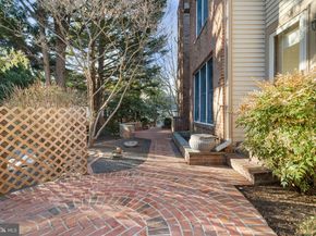 3402 Walnut Hill Court, Falls Church VA 22042