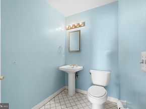 3402 Walnut Hill Court, Falls Church VA 22042