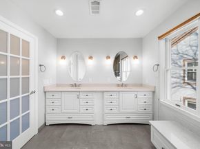 3402 Walnut Hill Court, Falls Church VA 22042