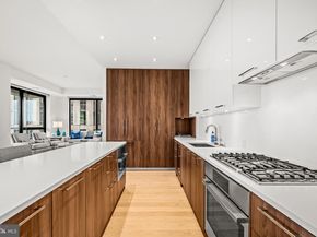 1650 Silver Hill Drive 1806, Mclean VA 22102